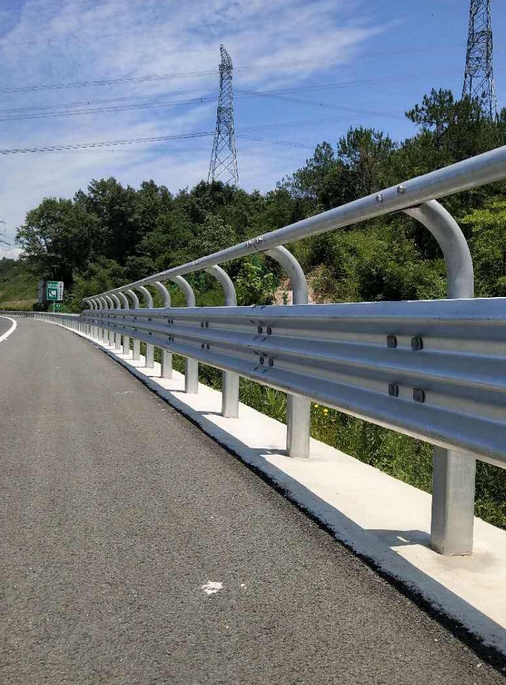 GB/T31439.2-2025 波形梁钢护栏 第2部分：三波形梁钢护栏