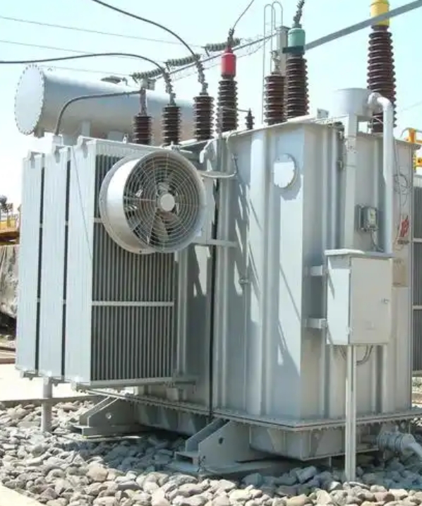 DB51/T3346-2025 高过载节能环保型智能牵引变压器设计规范