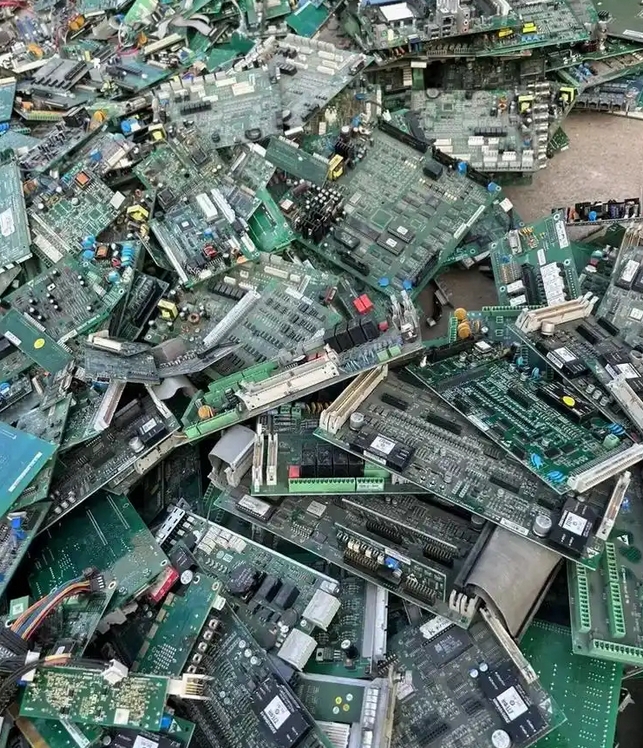 DB32/T5349-2026 废弃电器电子产品回收与利用服务规范