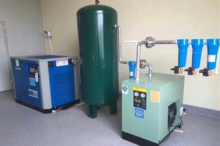 GB10892-2005 固定的空气压缩机安全规则和操作规程