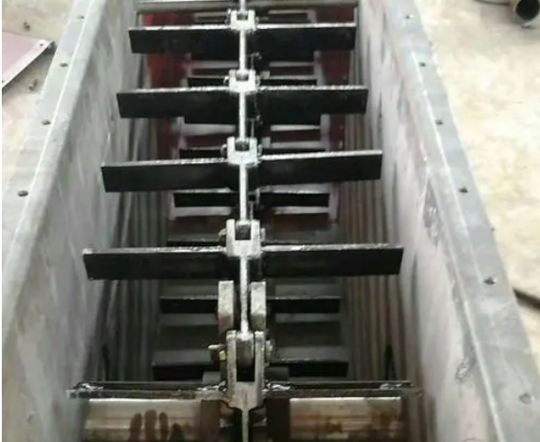 MT 495-1995 刮板输送机用紧链器